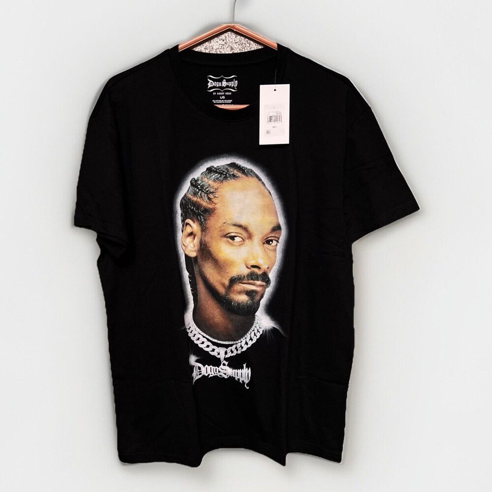 NWT Dogg Supply by Snoop Dogg T-Shirt L Womens Black Logo Drip Graphic Crew Neck